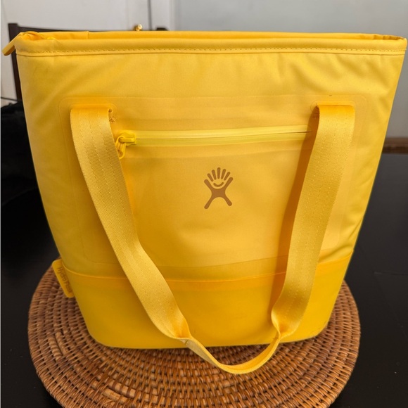 Hydro Flask Handbags - Hydro Flask Vibrant Yellow Tote